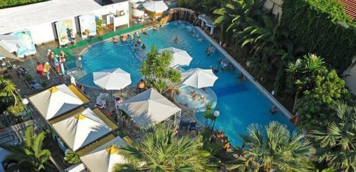 Kentrikon Hotel & Spa 루트라 에디프수 외부 사진